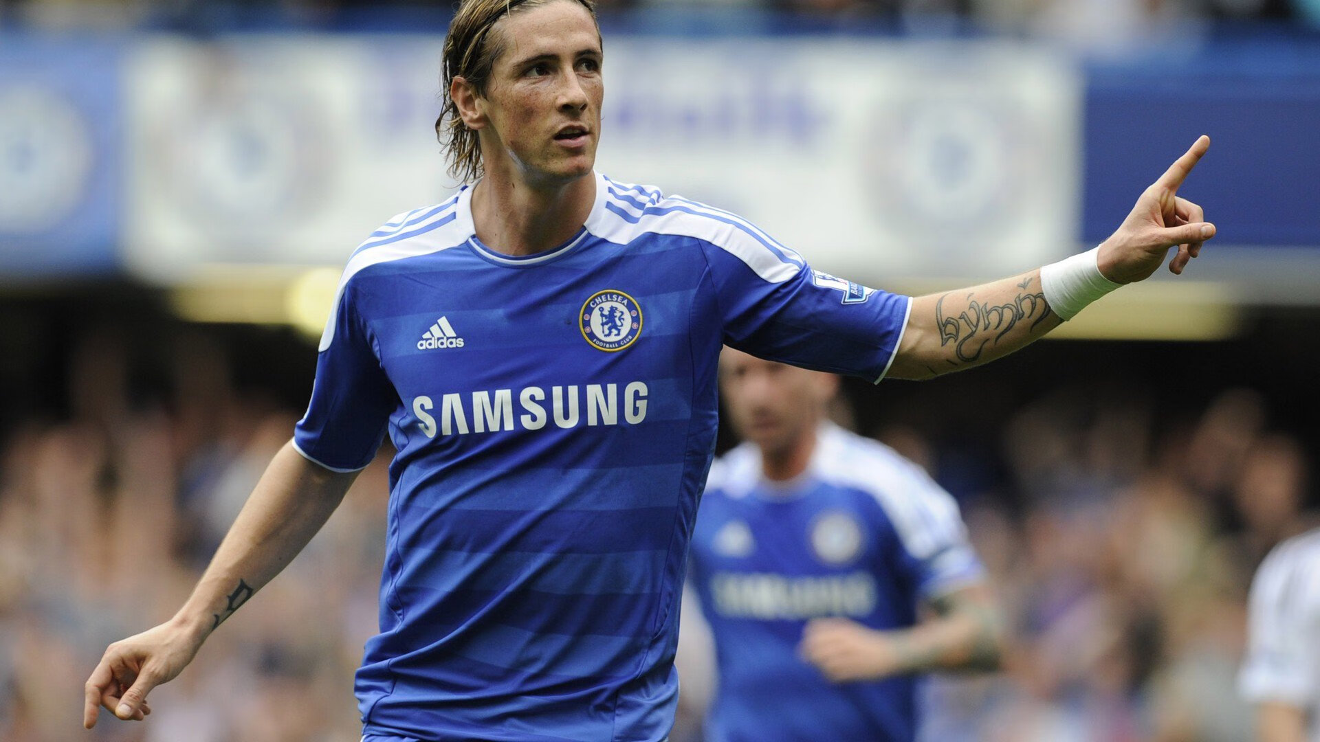 利物浦锋线再度爆发,萨拉赫梅开二度,利物浦续约萨拉赫