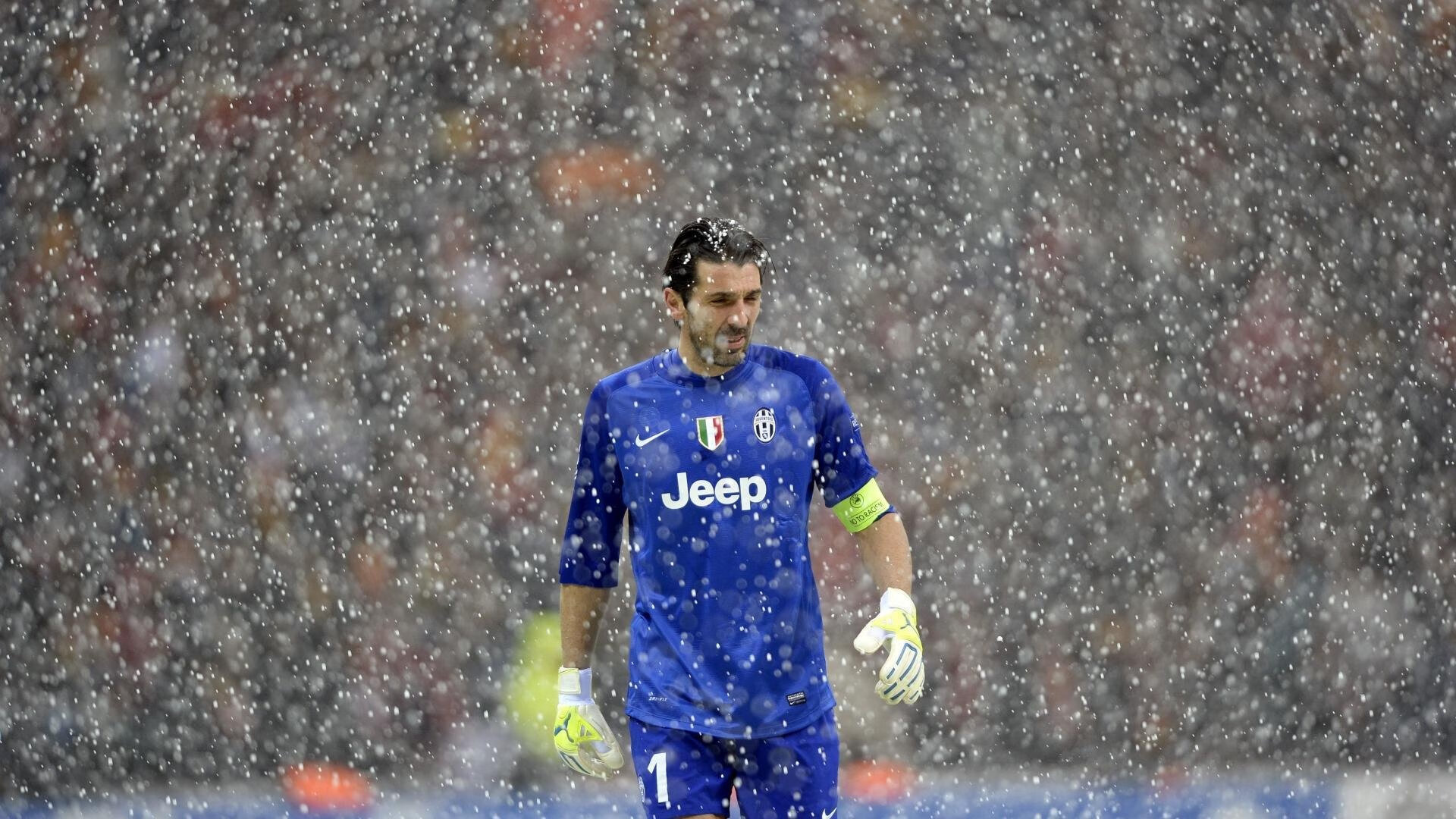 世界杯金球奖与金球奖评选时间线接近 引发评审标准讨论